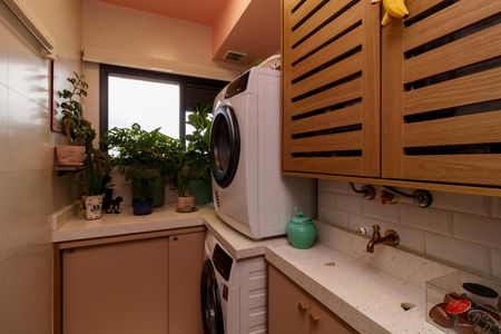 Apartamento à venda com 63m², 2 quartos e 1 vaga Apartamento à venda com 63m², 2 quartos e 1 vagaCozinha e Área de Serviço