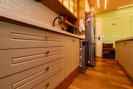 Apartamento à venda com 63m², 2 quartos e 1 vaga Apartamento à venda com 63m², 2 quartos e 1 vagaCozinha e Área de Serviço