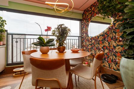 Apartamento à venda com 63m², 2 quartos e 1 vaga Apartamento à venda com 63m², 2 quartos e 1 vagaSala