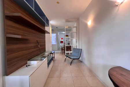 Sala  de apartamento para alugar com 1 quarto, 70m² em Leblon, Rio de Janeiro