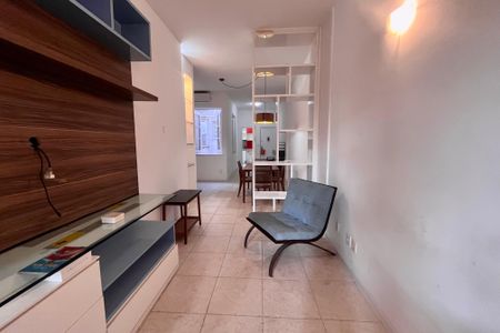 Sala  de apartamento para alugar com 1 quarto, 70m² em Leblon, Rio de Janeiro