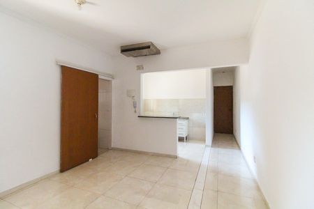 Studio para alugar com 30m², 1 quarto e sem vaga Studio para alugar com 30m², 1 quarto e sem vagaSala/Quarto
