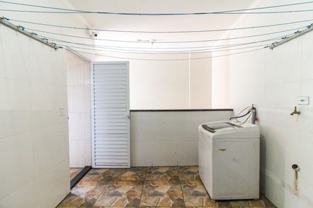 Studio para alugar com 30m², 1 quarto e sem vaga Studio para alugar com 30m², 1 quarto e sem vagaLavanderia