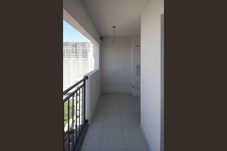Apartamento à venda com 57m², 2 quartos e 1 vaga Apartamento à venda com 57m², 2 quartos e 1 vagaVaranda