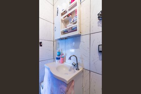 Casa à venda com 137m², 3 quartos e 2 vagas Casa à venda com 137m², 3 quartos e 2 vagasBanheiro 1