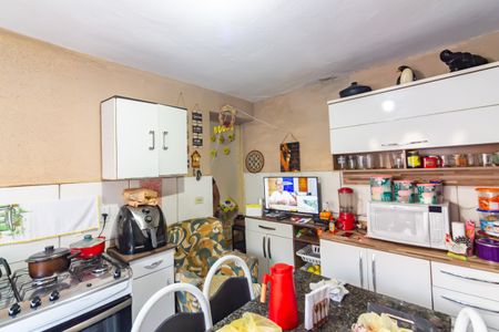 Casa à venda com 137m², 3 quartos e 2 vagas Casa à venda com 137m², 3 quartos e 2 vagasCozinha