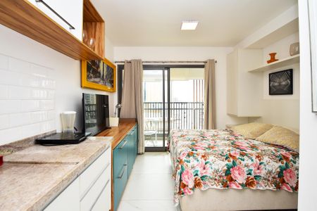 entrada de kitnet/studio para alugar com 1 quarto, 24m² em Paraíso, São Paulo