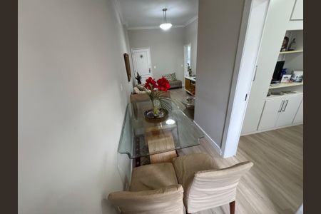 Apartamento à venda com 63m², 2 quartos e 1 vaga Apartamento à venda com 63m², 2 quartos e 1 vagaSala