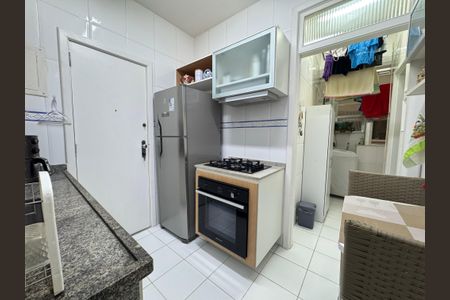 Apartamento à venda com 63m², 2 quartos e 1 vaga Apartamento à venda com 63m², 2 quartos e 1 vagaCozinha