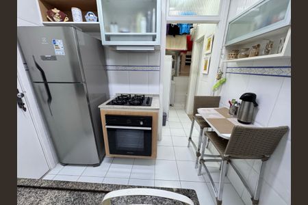 Apartamento à venda com 63m², 2 quartos e 1 vaga Apartamento à venda com 63m², 2 quartos e 1 vagaCozinha