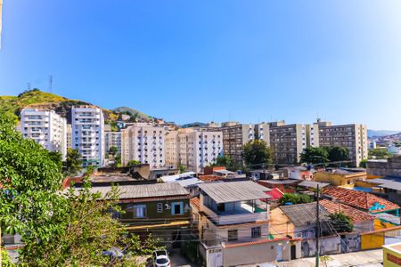 Apartamento para alugar com 90m², 2 quartos e 1 vagaÁrea de Serviço