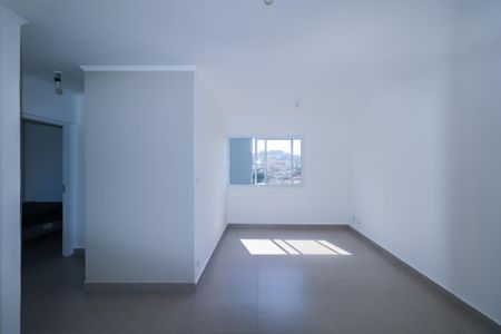 Apartamento para alugar com 75m², 2 quartos e 1 vagaSala