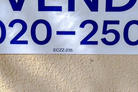 Apartamento à venda com 55m², 2 quartos e 1 vagaECZZ-235