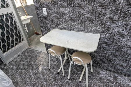 Casa para alugar com 60m², 2 quartos e sem vaga Casa para alugar com 60m², 2 quartos e sem vagaCozinha