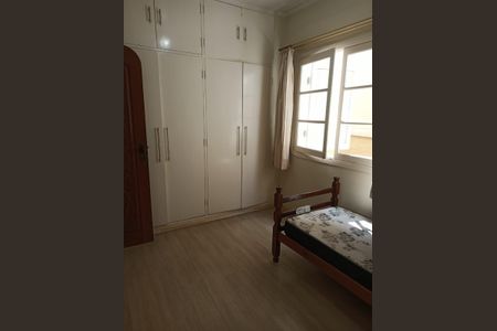 Foto 02 de casa à venda com 3 quartos, 170m² em Campo Belo, São Paulo