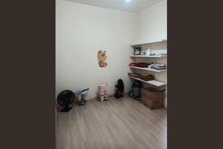 Casa à venda com 170m², 3 quartos e 1 vagaFoto 11