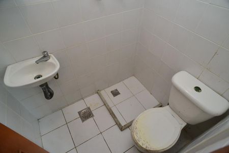 Apartamento para alugar com 169m², 4 quartos e 3 vagas Apartamento para alugar com 169m², 4 quartos e 3 vagasBanheiro de Serviço