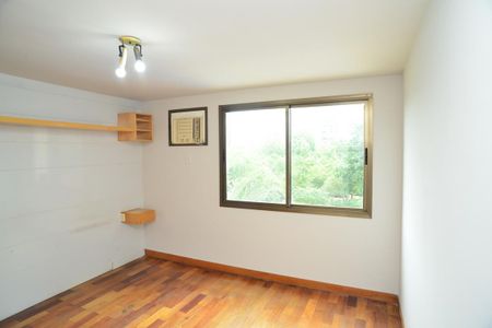 Apartamento para alugar com 169m², 4 quartos e 3 vagas Apartamento para alugar com 169m², 4 quartos e 3 vagasSuíte 2