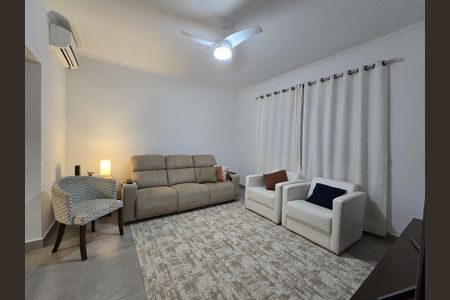 Casa à venda com 170m², 3 quartos e 3 vagasSala 1