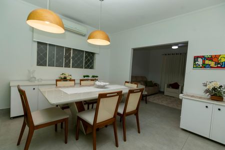 Casa à venda com 170m², 3 quartos e 3 vagasSALA DE JANTAR