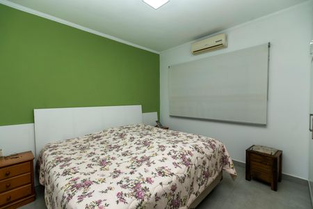 Casa à venda com 170m², 3 quartos e 3 vagasQUARTO SUITE