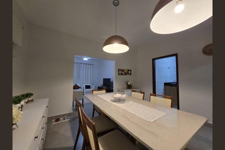 Casa à venda com 170m², 3 quartos e 3 vagasCozinha