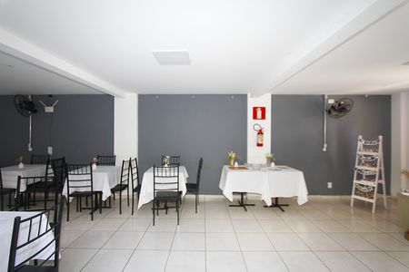 Apartamento à venda com 48m², 2 quartos e 1 vagaÁrea comum - Salão de festas