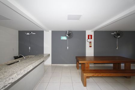 Apartamento à venda com 48m², 2 quartos e 1 vagaÁrea comum - Salão de festas