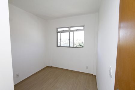 Apartamento à venda com 48m², 2 quartos e 1 vagaQuarto 2