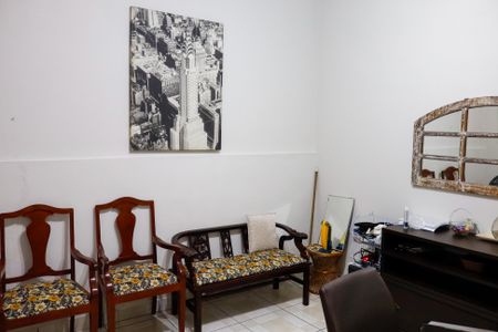 Casa à venda com 119m², 4 quartos e 6 vagas Casa à venda com 119m², 4 quartos e 6 vagasQuarto 4