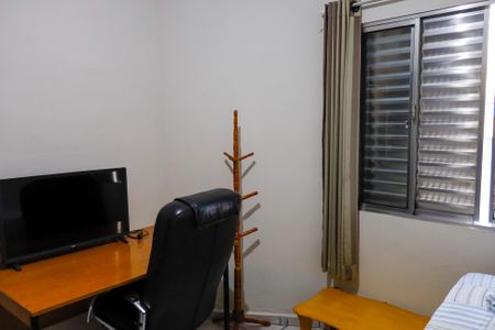 Casa à venda com 119m², 4 quartos e 6 vagas Casa à venda com 119m², 4 quartos e 6 vagasQuarto 2