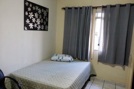 Casa à venda com 119m², 4 quartos e 6 vagas Casa à venda com 119m², 4 quartos e 6 vagasQuarto 1