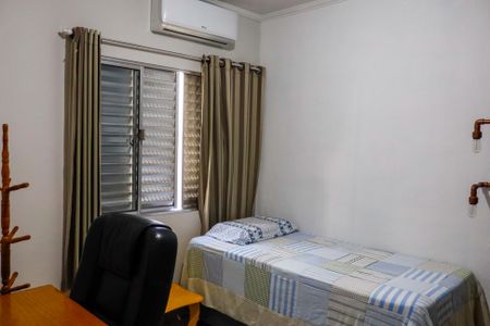 Quarto 2 de casa à venda com 4 quartos, 119m² em Km 18, Osasco
