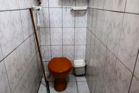 Casa à venda com 119m², 4 quartos e 6 vagas Casa à venda com 119m², 4 quartos e 6 vagaslavabo