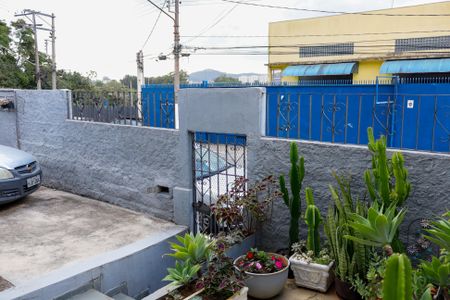 Casa à venda com 119m², 4 quartos e 6 vagas Casa à venda com 119m², 4 quartos e 6 vagasÁrea comum