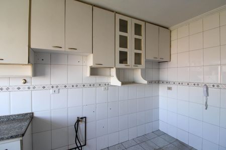 Apartamento para alugar com 70m², 2 quartos e sem vagaCozinha 