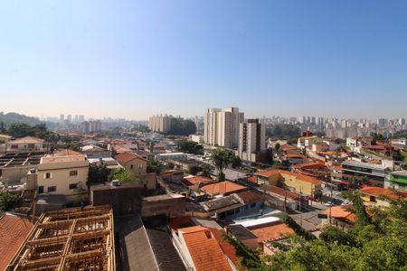 Vista Quarto  de apartamento para alugar com 2 quartos, 70m² em Chácara Agrindus, Taboão da Serra