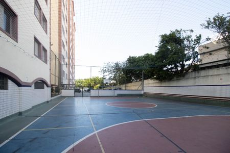 Apartamento para alugar com 70m², 2 quartos e sem vagaQuadra 