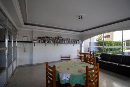 Apartamento para alugar com 70m², 2 quartos e sem vagaSala de reunião 