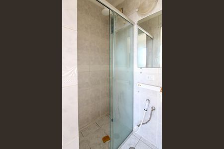 Apartamento para alugar com 70m², 2 quartos e sem vagaBanheiro Suíte 