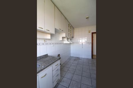 Apartamento para alugar com 70m², 2 quartos e sem vagaCozinha 