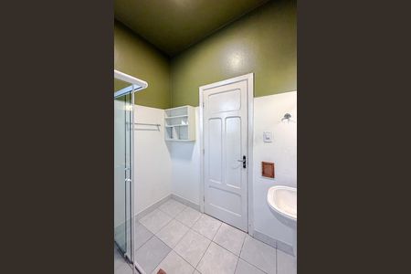 Casa de condomínio para alugar com 97m², 3 quartos e 2 vagasBanheiro