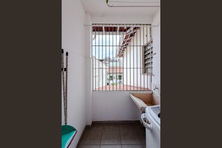Casa de condomínio para alugar com 97m², 3 quartos e 2 vagasÁrea de Serviço