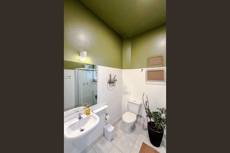 Casa de condomínio para alugar com 97m², 3 quartos e 2 vagasBanheiro