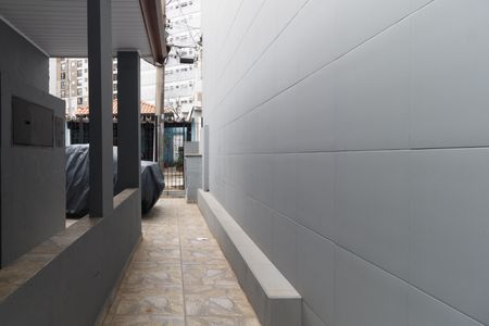 Casa para alugar com 150m², 2 quartos e 1 vaga Casa para alugar com 150m², 2 quartos e 1 vagaCorredor Lateral