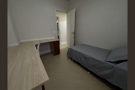 Apartamento para alugar com 76m², 3 quartos e 2 vagasQuarto 