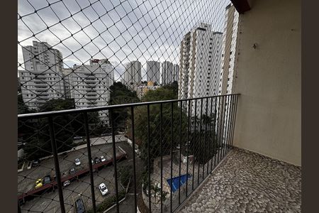Apartamento para alugar com 76m², 3 quartos e 2 vagasVaranda