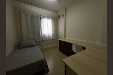 Apartamento para alugar com 76m², 3 quartos e 2 vagasQuarto 