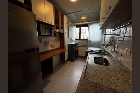 Apartamento para alugar com 76m², 3 quartos e 2 vagasCozinha