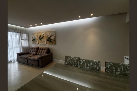 Sala de apartamento para alugar com 3 quartos, 76m² em Vila Campo Grande, São Paulo
